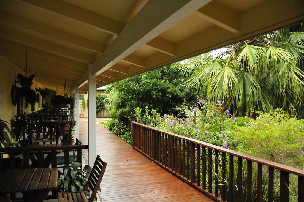 Kookaburra Motel Yungaburra Exterior photo