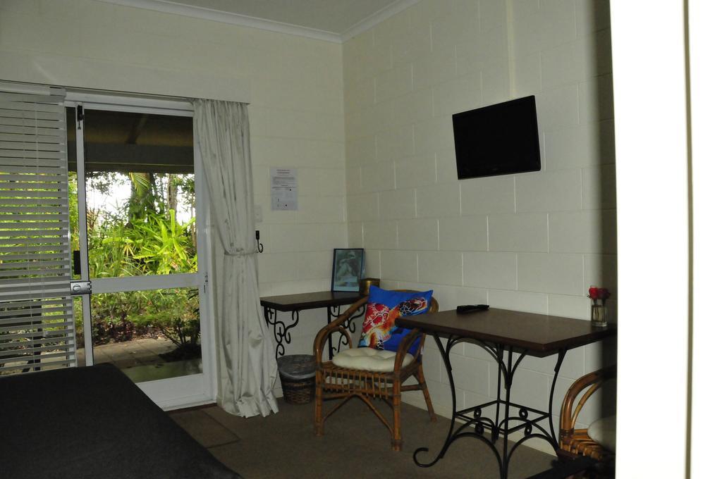 Kookaburra Motel Yungaburra Exterior photo