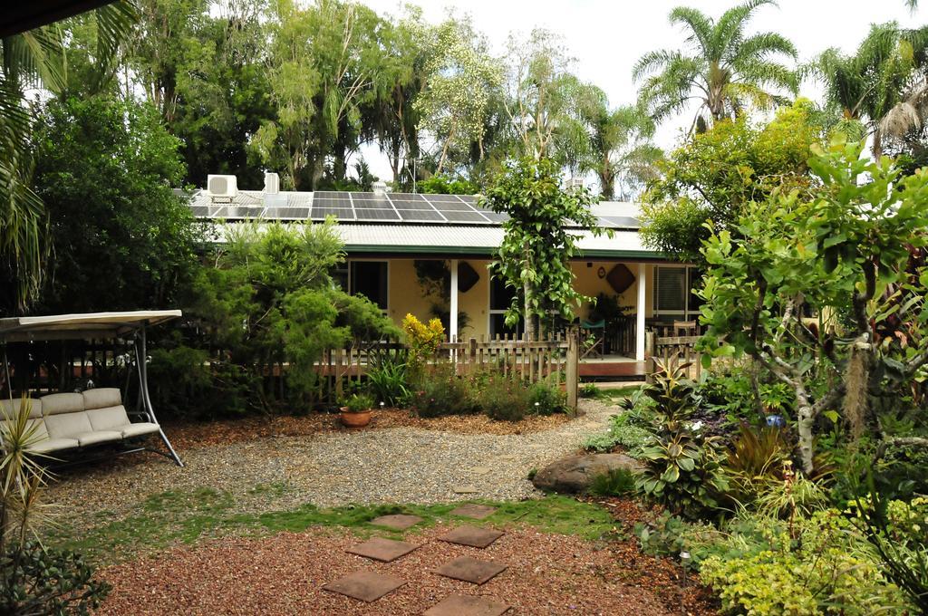 Kookaburra Motel Yungaburra Exterior photo